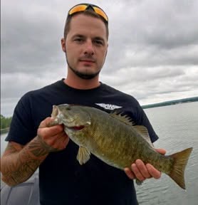 Brandon Holsinger Ellwood City, Pennsylvania Death-Obituary 29-Year-Old Brandon Holsinger Has Died